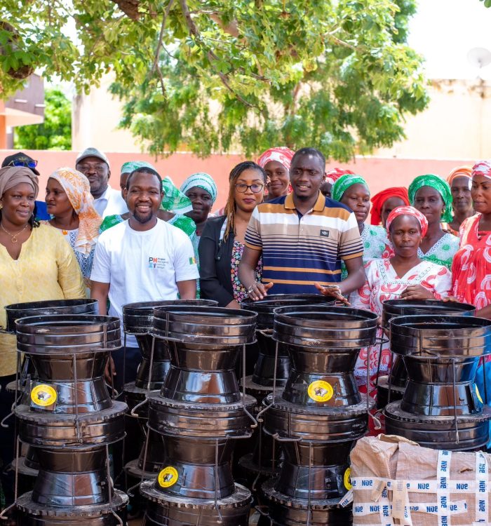 IMPACT DES COMBUSTIBLES TRADITIONNELS : LE MEPM SENSIBILISE ET SOUTIENT LES MENAGES RURAUX
