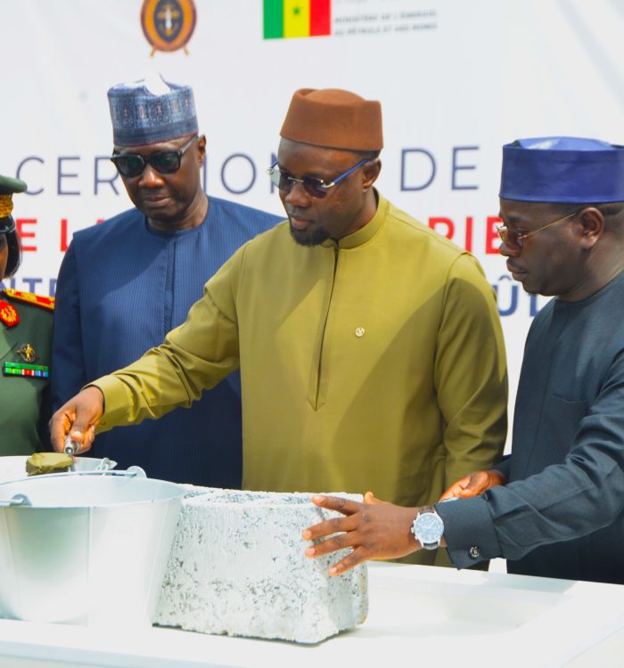 Pose de la première pierre du Centre de traiement des grands brûlés